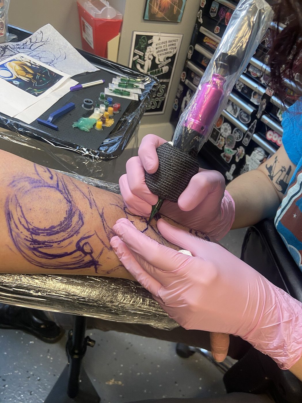 14-stretching the skin to create stable surface area Work done by tattoo artist Jenna Haas